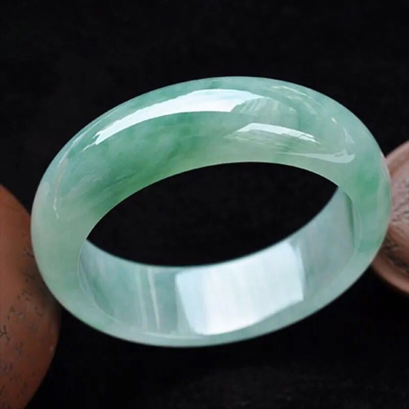 Pulsera de jade natural de Bir - Lighting reseña y precio